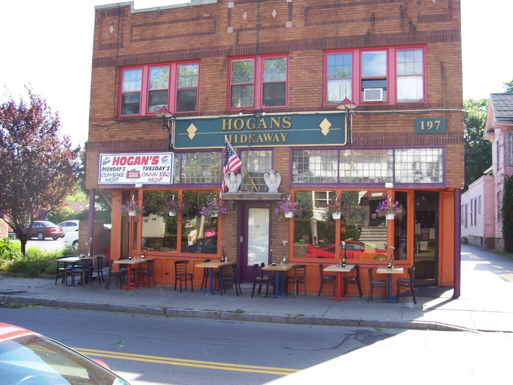 Hogan's Alley Restaurant (LeRoy, NY)