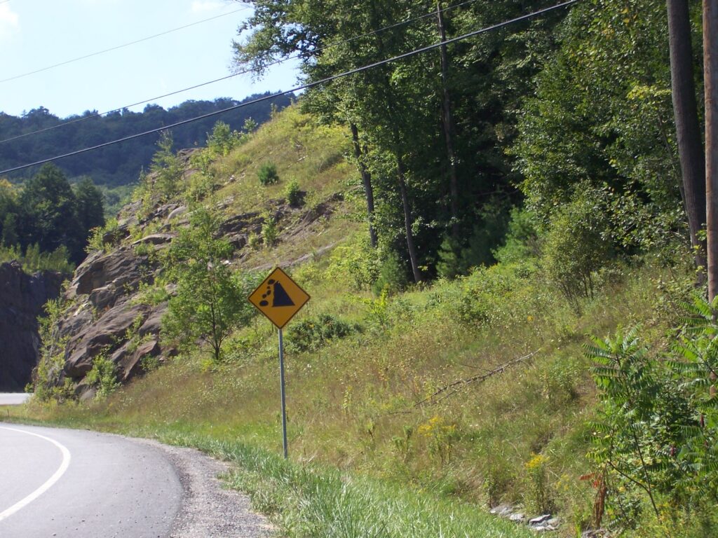 Falling rock zone sign in Vermont.