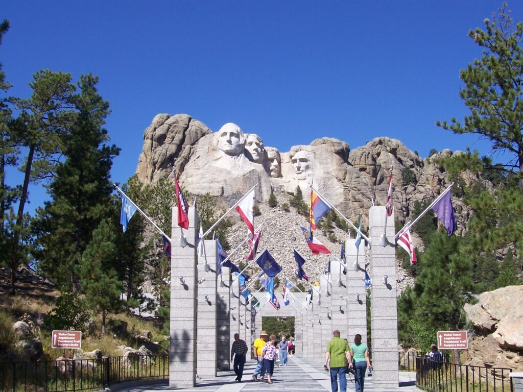 photo-mount-rushmore-observation-deck