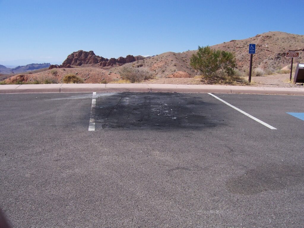 photo-AZ-parking-spot-burned-from-car